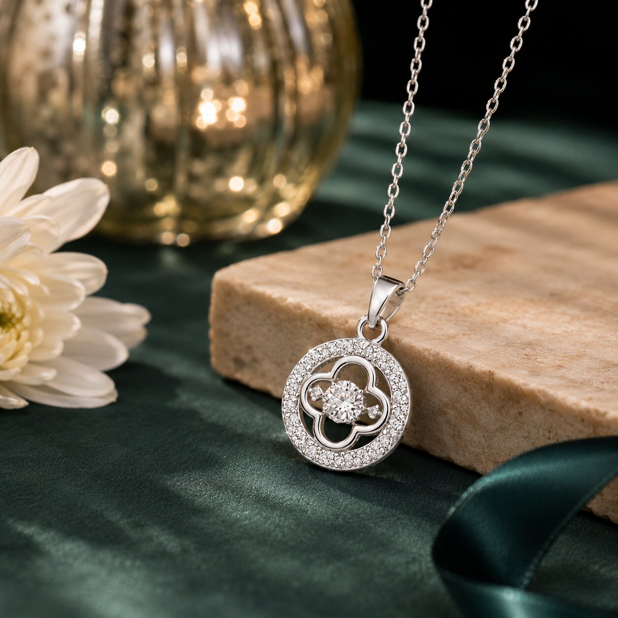 Women’s Silver-Tone Floral Pendant Necklace Jewelry